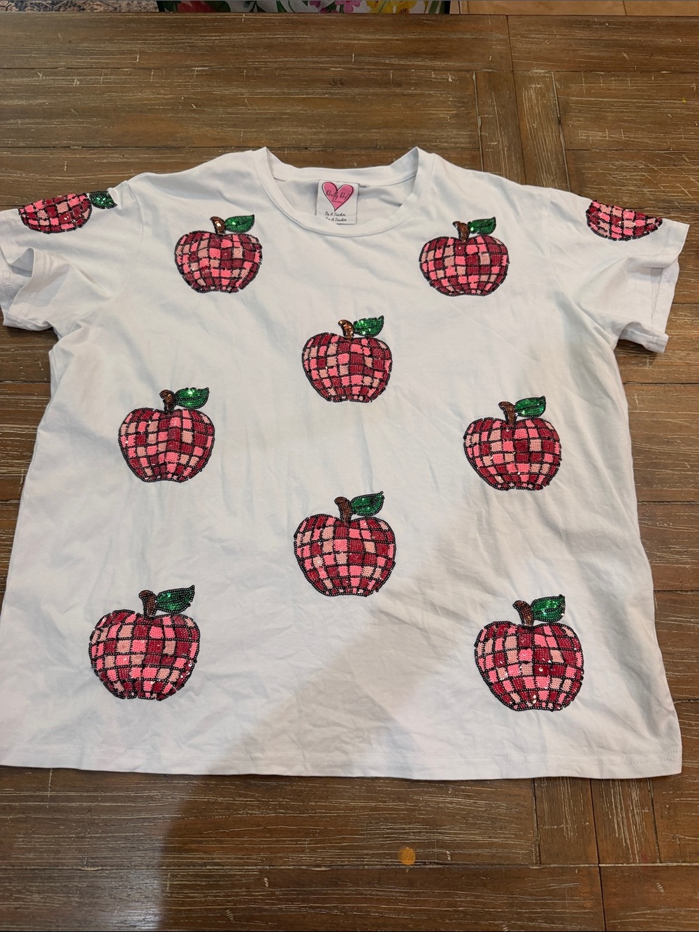 Girls White Short-Sleeve Tee with Pink Sequin Apple Print - Heart Label